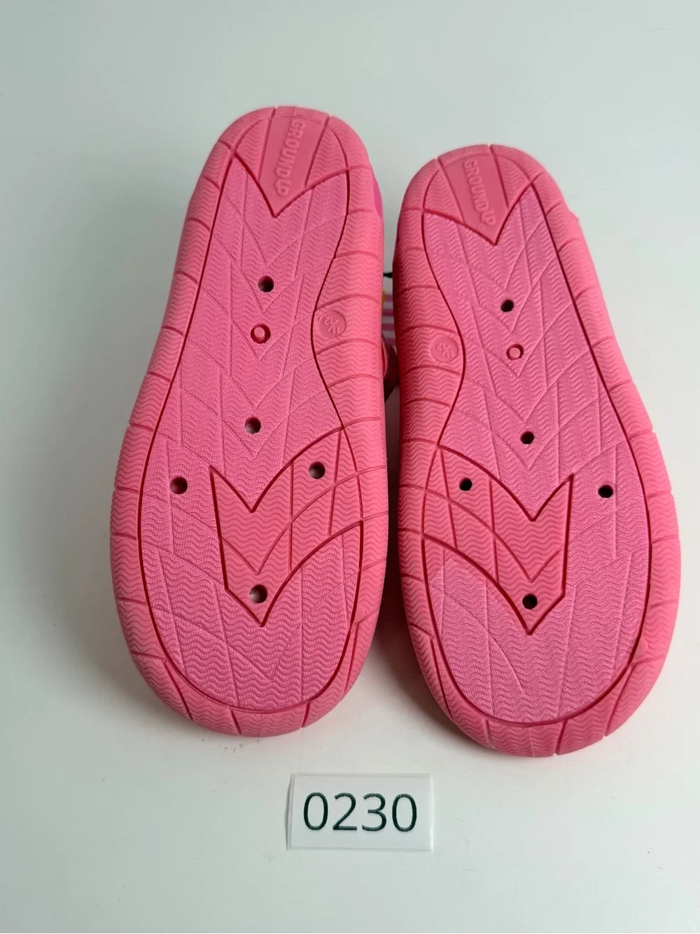 Hello Kitty Girls Pink Neoprene Hook-and-Loop Water Shoes